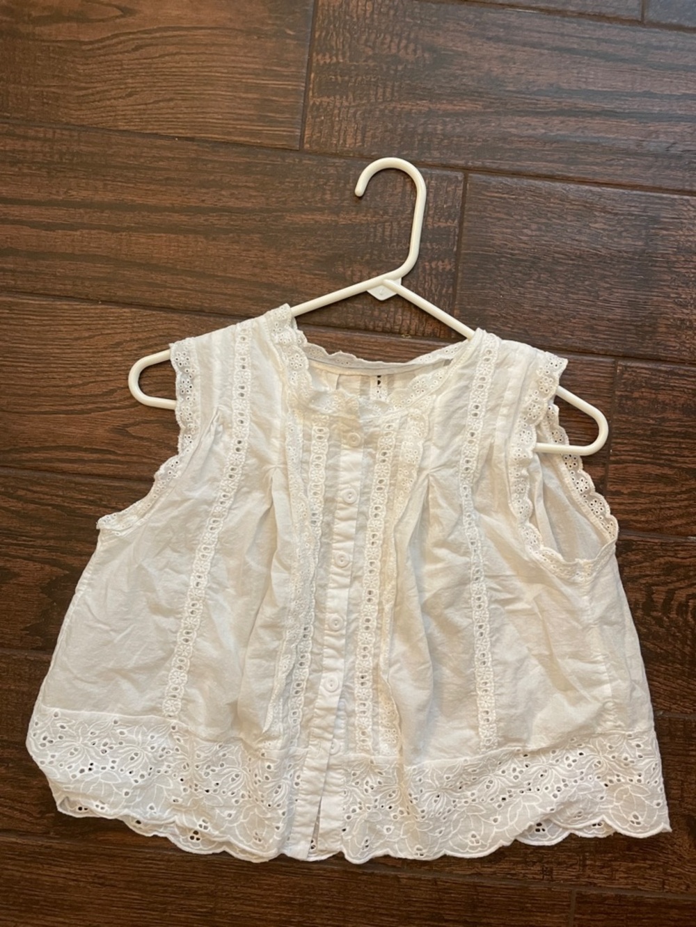 White Eyelet Lace Button-Front Tank Top